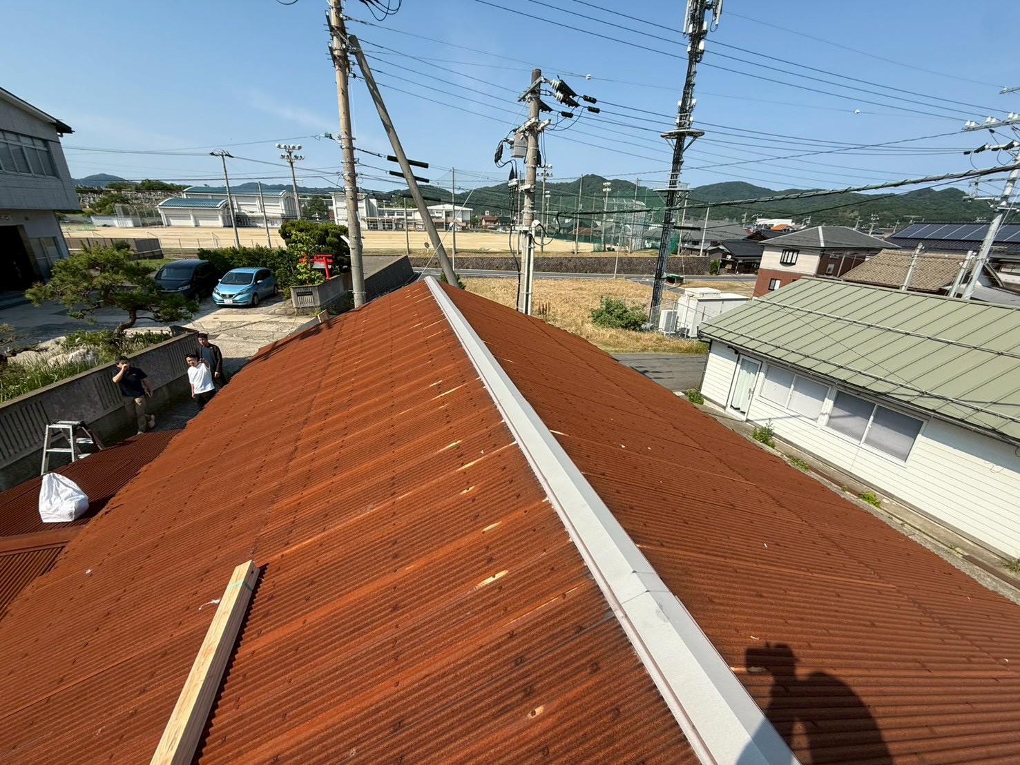 屋根カバー工法施工前の屋根